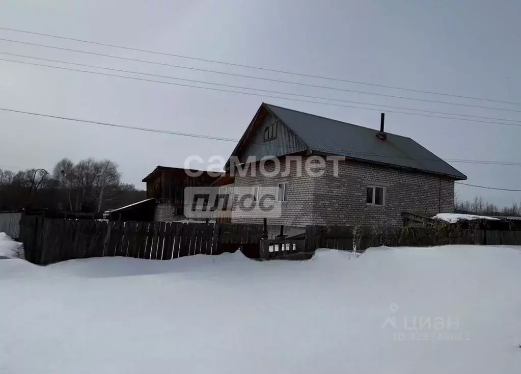 Дом в Алтайский край, Целинный район, с. Сухая Чемровка Зеленая ул., ... - Фото 1
