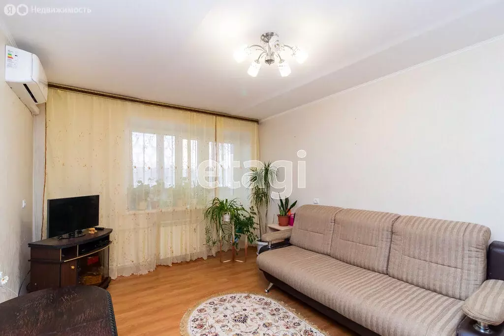 2-комнатная квартира: Тюмень, Депутатская улица, 129 (47.5 м) - Фото 1