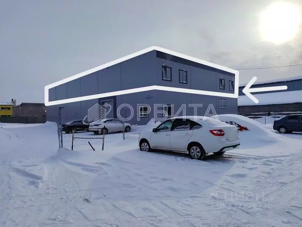 Помещение свободного назначения в Тюменская область, Тюмень ул. 50 лет ... - Фото 1