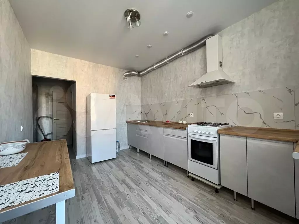 1-к. квартира, 45 м, 17/24 эт. - Фото 1