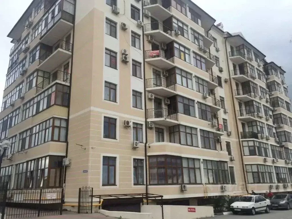 1-к кв. Краснодарский край, Геленджик Крымская ул., 21 (46.0 м) - Фото 0