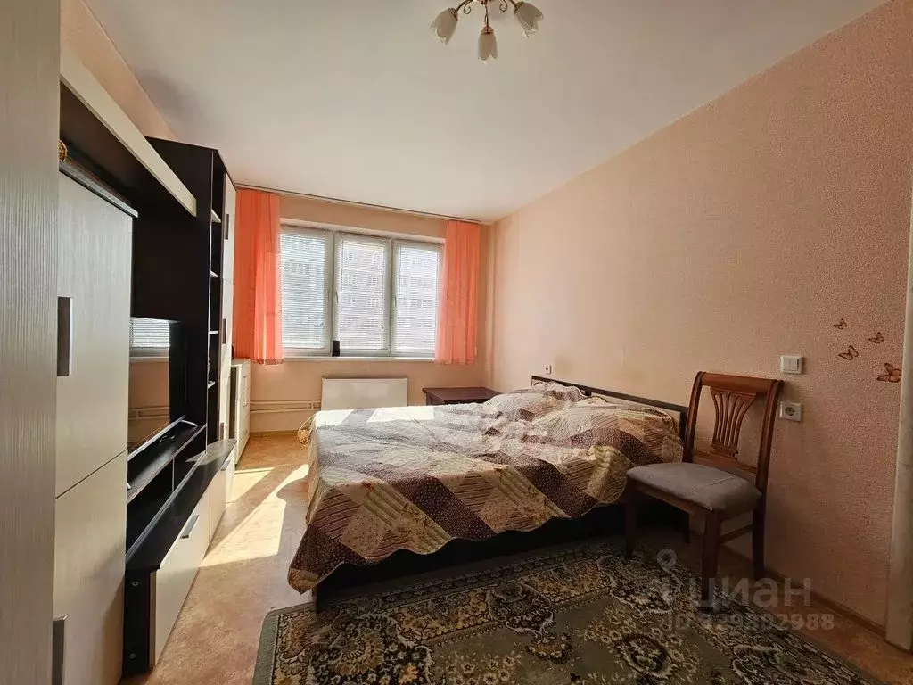 1-к кв. Краснодарский край, Новороссийск Суворовская ул., 77 (40.0 м) - Фото 1