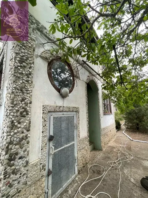 Дом в Крым, Сакский район, Суворовское с/пос, Днепр СПК ул. Ореховая ... - Фото 1