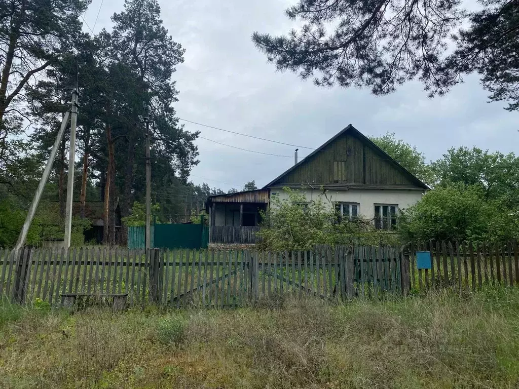 Дом в Воронежская область, Новохоперск городское поселение, пос. ... - Фото 0