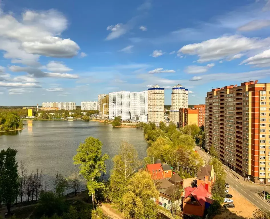 Квартира, 3 комнаты, 83.4 м - Фото 0