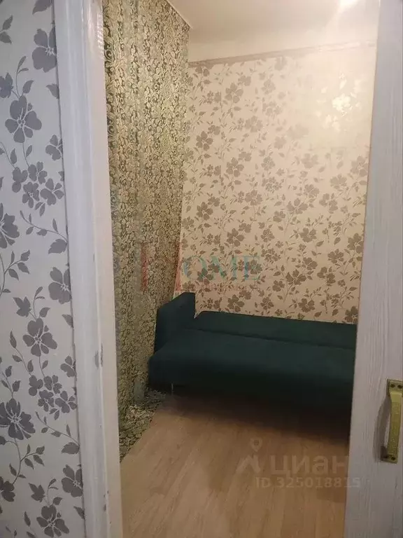 3-к кв. Новосибирская область, Новосибирск ул. Кошурникова, 28 (50.0 ... - Фото 2