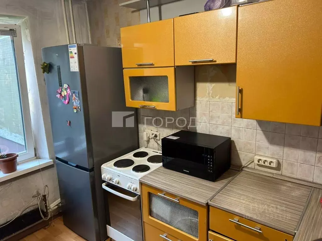 4-к кв. Кемеровская область, Междуреченск просп. Шахтеров, 16 (78.8 м) - Фото 1