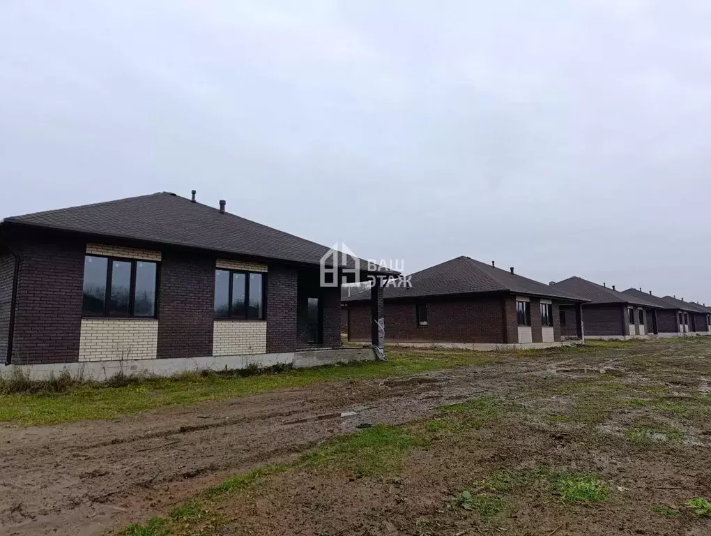 Дом в Калужская область, Ферзиковский район, Грабцево с/пос, с. ... - Фото 1