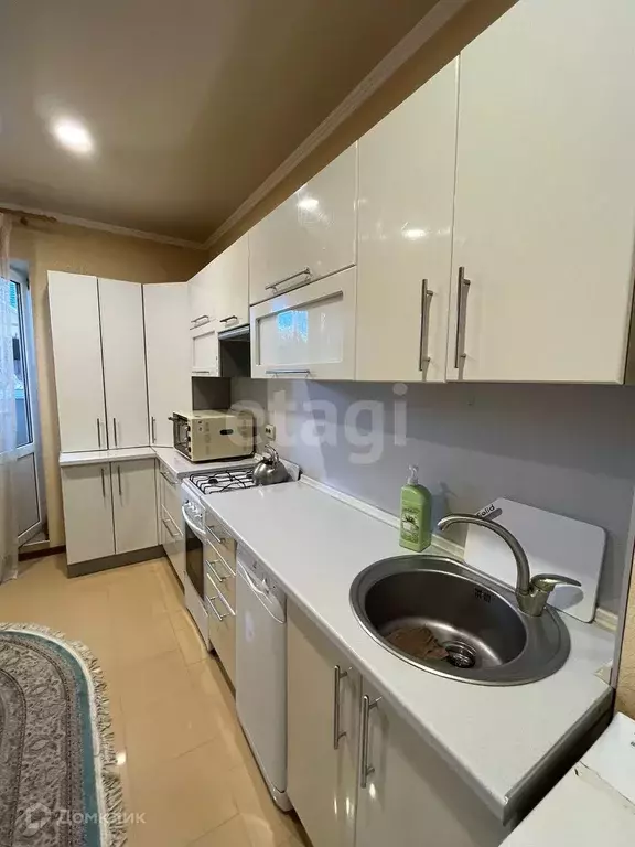 Продаётся 3-к квартира, 70.9 м - Фото 1