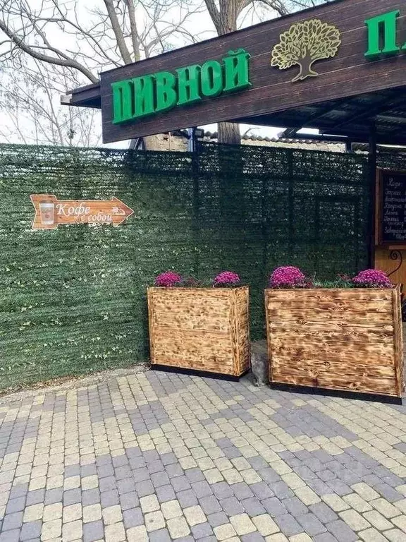 Торговая площадь в Краснодарский край, Новороссийск ул. Революции 1905 ... - Фото 2