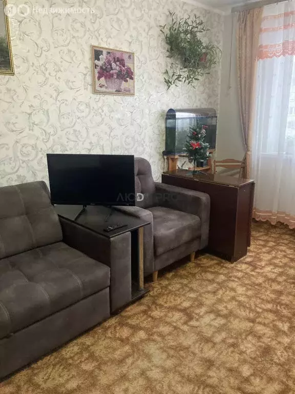 3-комнатная квартира: Саратов, 2-я Электронная улица, 8 (63.9 м) - Фото 2