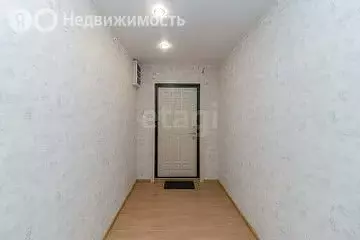 Квартира-студия: Тюмень, улица Монтажников, 38 (28.5 м) - Фото 1