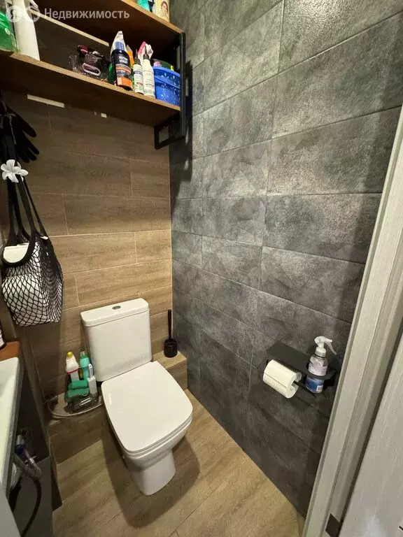 3-комнатная квартира: Екатеринбург, улица Победы, 31 (65 м) - Фото 1