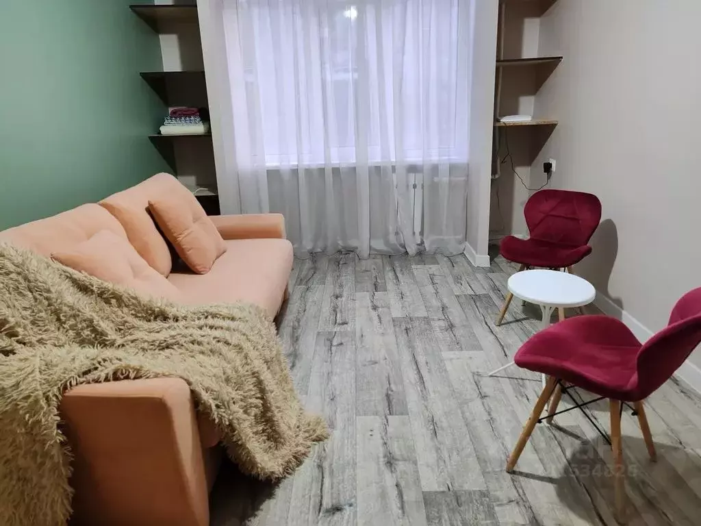 2-к кв. Приморский край, Большой Камень ул. Маслакова, 16А (42.0 м) - Фото 0