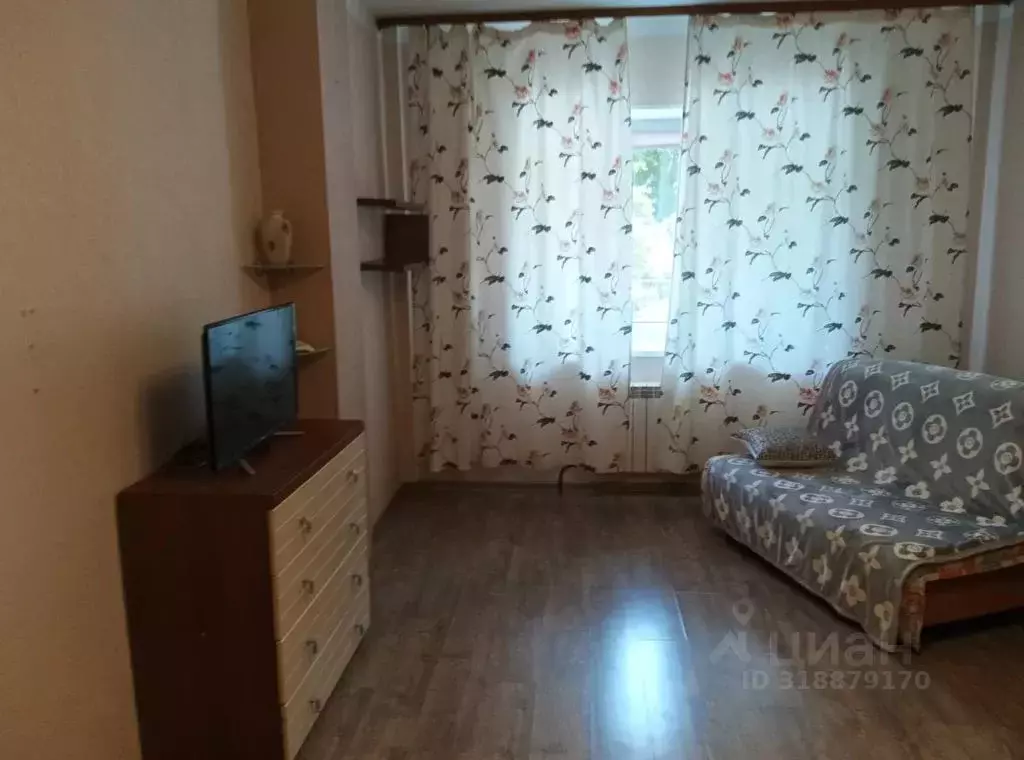 1-к кв. Приморский край, Владивосток ул. Кирова, 116 (43.0 м) - Фото 0