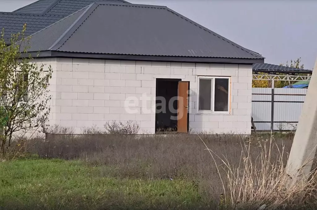 Дом в Адыгея, Майкоп Российская ул. (37 м) - Фото 1