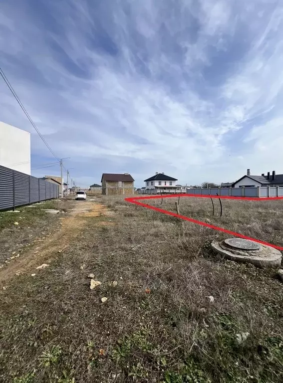 Участок в Крым, Сакский район, с. Уютное ул. Большая Морская (5.0 ... - Фото 1