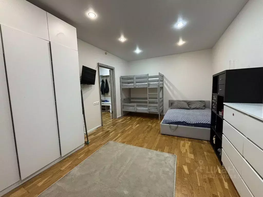 1-к кв. Москва просп. Защитников Москвы, 15 (38.0 м) - Фото 1