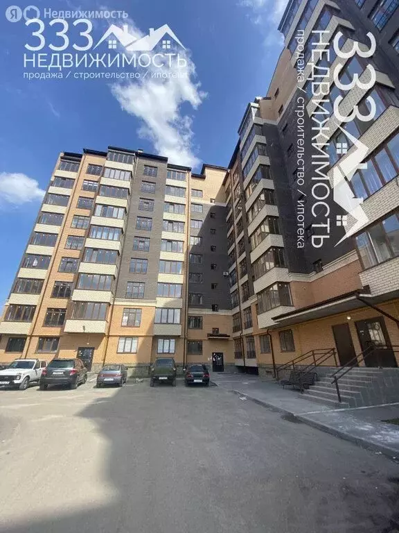 3-комнатная квартира: Владикавказ, улица Астана Кесаева, 44Е (100 м) - Фото 1