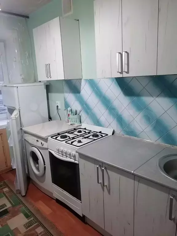 1-к. квартира, 32 м, 3/9 эт. - Фото 0