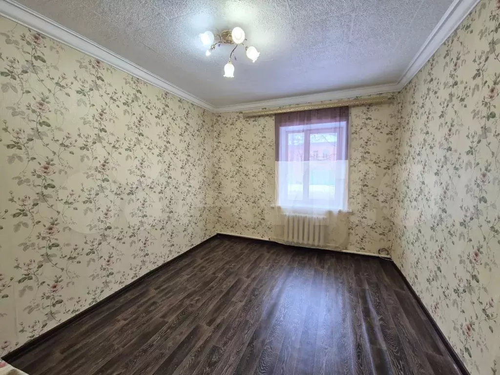 Комната 16 м в 8-к., 1/2 эт. - Фото 0