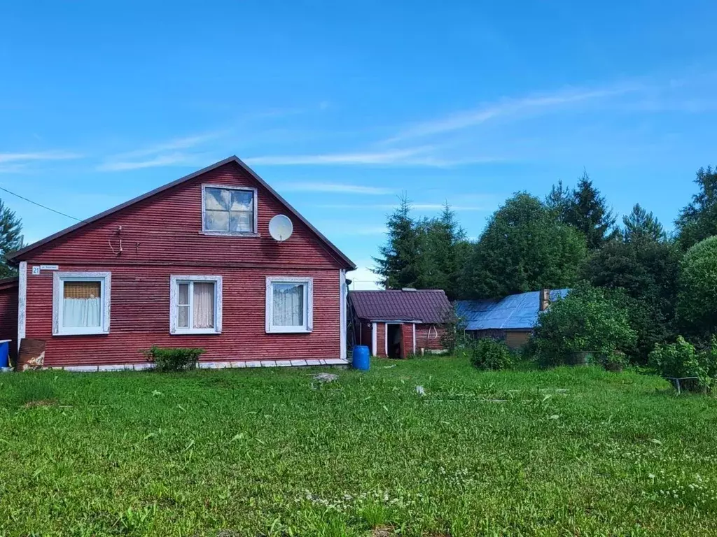 Дом в Карелия, Пряжинский район, Эссойльское с/пос, д. Сямозеро ул. ... - Фото 1