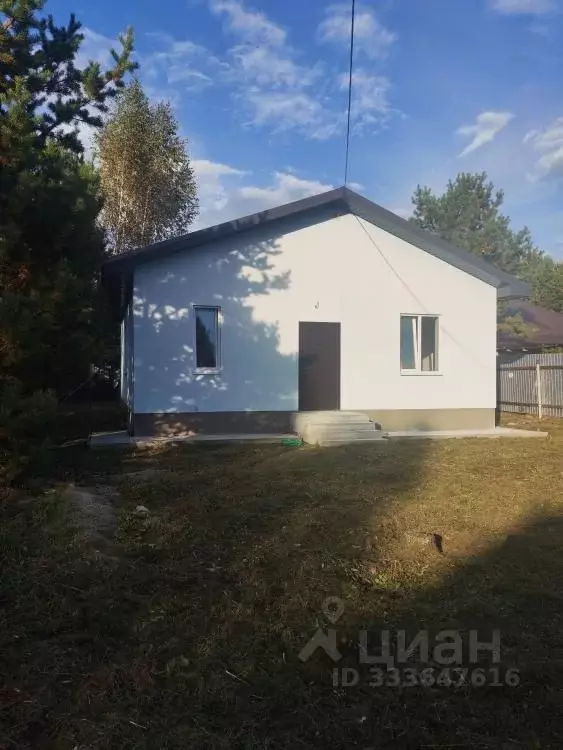 Дом в Свердловская область, Белоярский муниципальный округ Р-354, 48-й ... - Фото 1