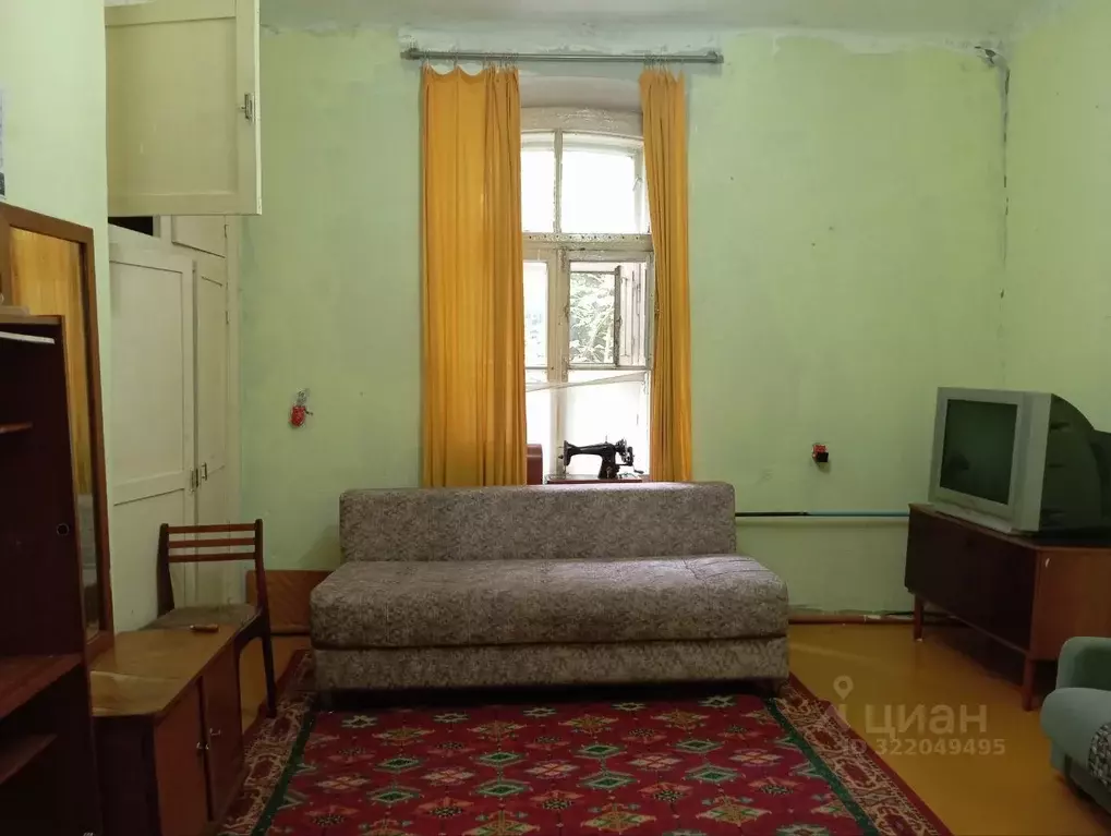 2-к кв. Красноярский край, Красноярск ул. Малиновского, 28 (50.0 м) - Фото 0