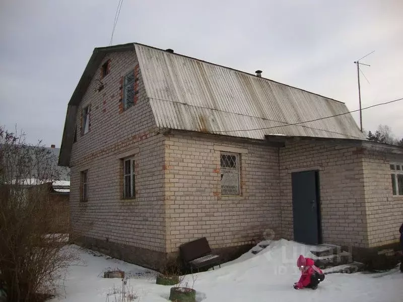 Деревня губарево. Губарёво (новгородская область). Деревня губарево великий новгород. Губарево новгородский. Деревня шевелево новгородская область.