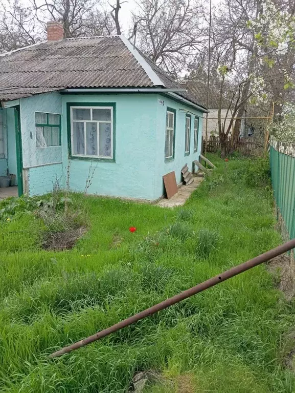 Дом в Ростовская область, Целинский район, с. Средний Егорлык  (40 м) - Фото 1