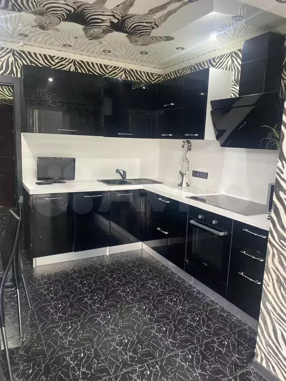 1-к. квартира, 36 м, 1/6 эт. - Фото 0
