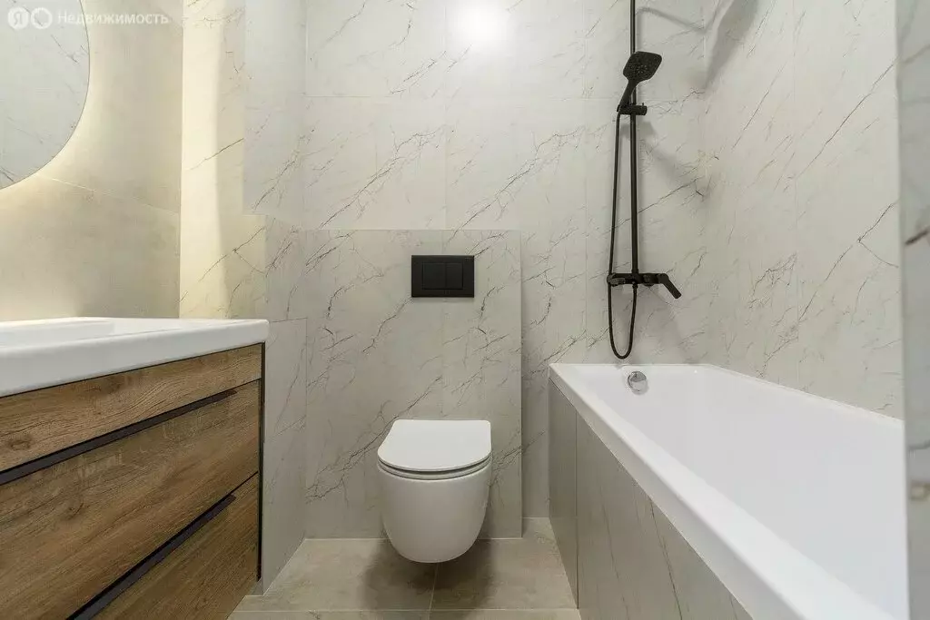 1-комнатная квартира: Тюмень, улица Клары Цеткин, 61к6 (37.6 м) - Фото 1