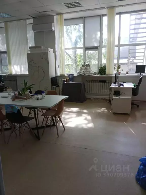 Помещение свободного назначения в Пензенская область, Пенза ул. ... - Фото 1