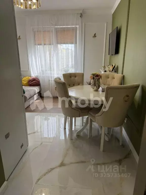 2-к кв. Калининградская область, Калининград Осенняя ул., 8 (60.0 м) - Фото 2