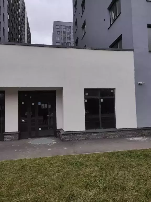 Помещение свободного назначения в Санкт-Петербург пос. Парголово, дор. ... - Фото 0