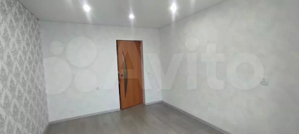 Комната 13,5 м в 2-к., 4/5 эт. - Фото 0