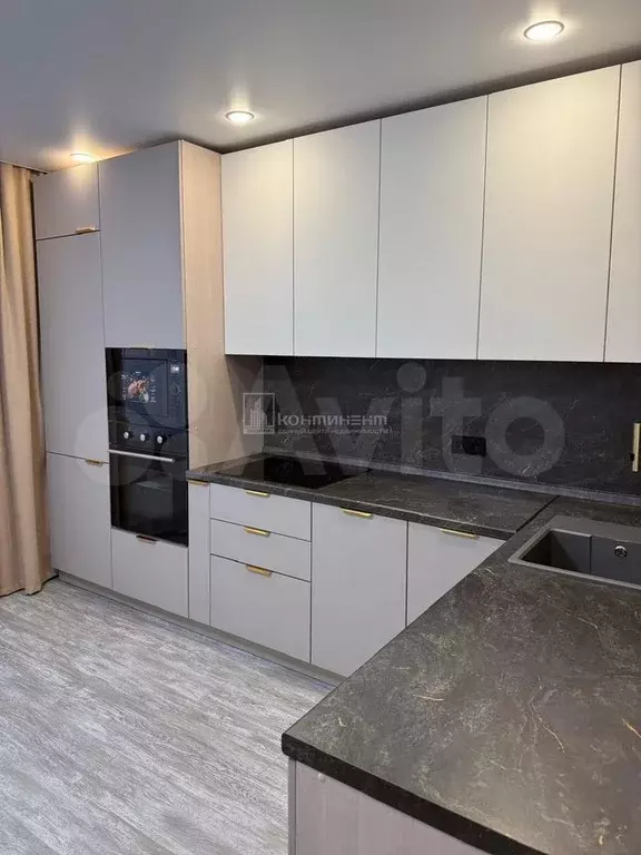 1-к. квартира, 45 м, 14/19 эт. - Фото 0