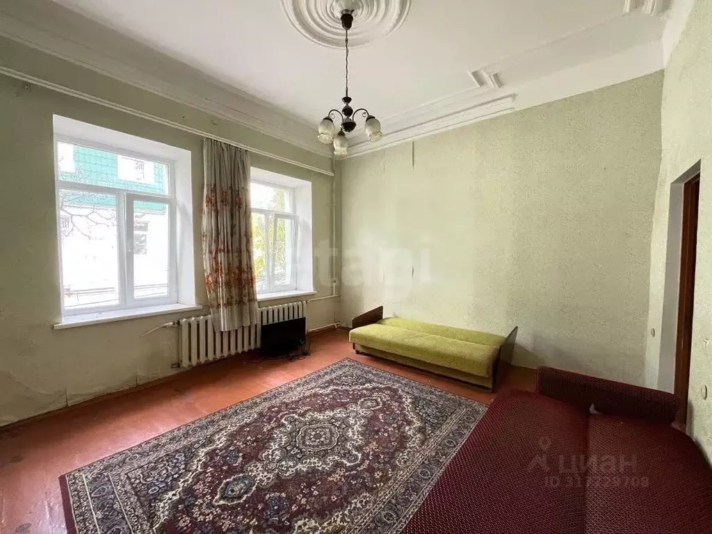 2-к кв. Крым, Симферополь просп. Кирова (47.7 м) - Фото 0