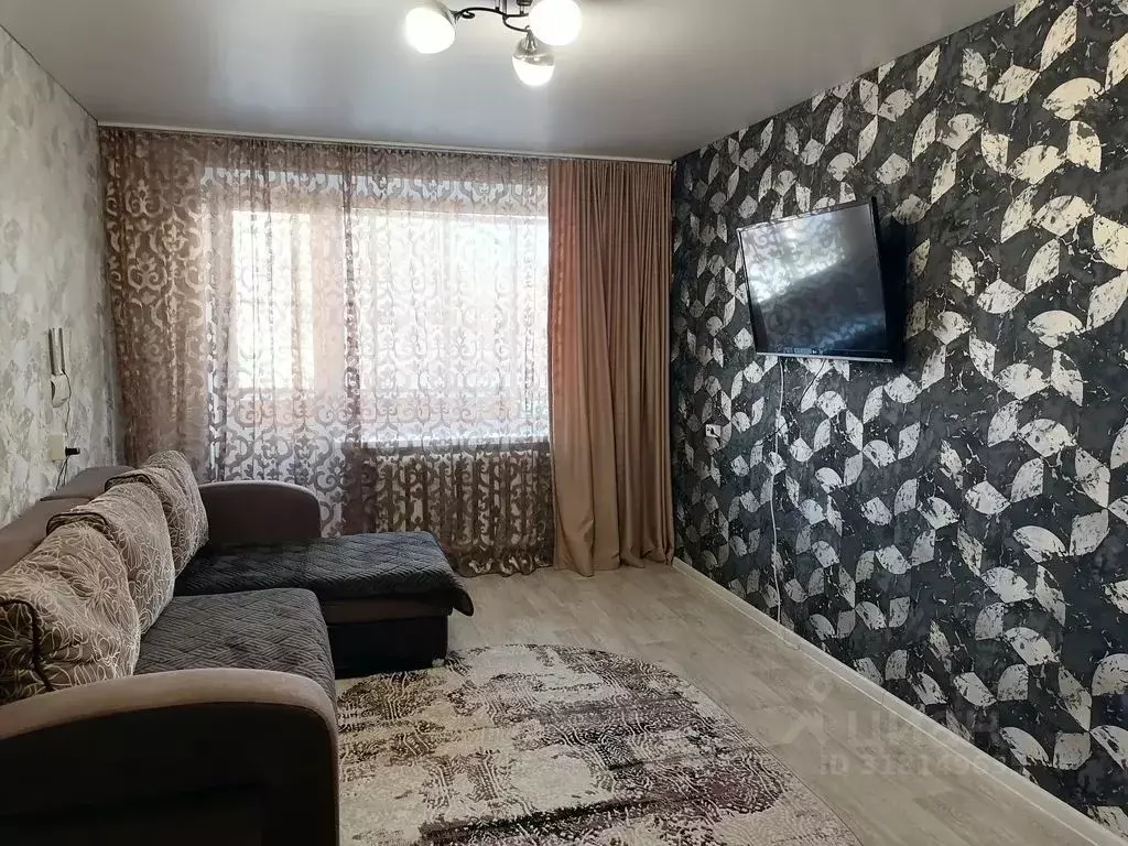 2-к кв. Челябинская область, Еманжелинск ул. Гагарина, 4 (40.0 м) - Фото 1