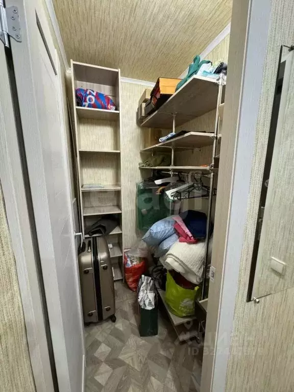 1-к кв. Вологодская область, Череповец просп. Победы, 185 (28.1 м) - Фото 1