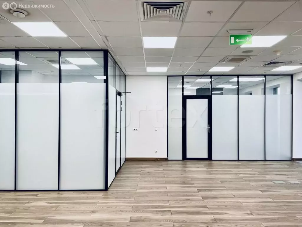 Офис (560 м) - Фото 2
