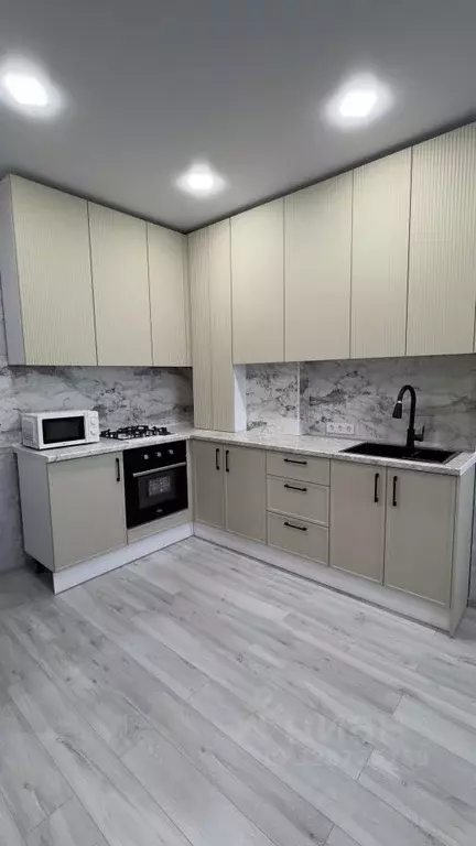 2-к кв. Ульяновская область, Ульяновск ул. Тимирязева, 48Ак3 (42.6 м) - Фото 1