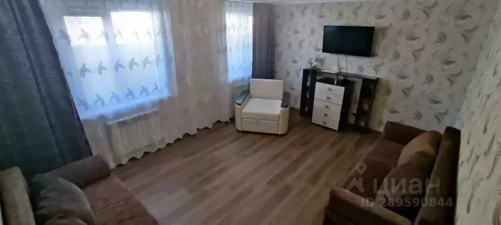 2-к кв. Астраханская область, Астрахань Вяземская ул., 32 (65.0 м) - Фото 0