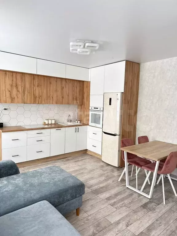 Квартира-студия, 48 м, 2/10 эт. - Фото 1