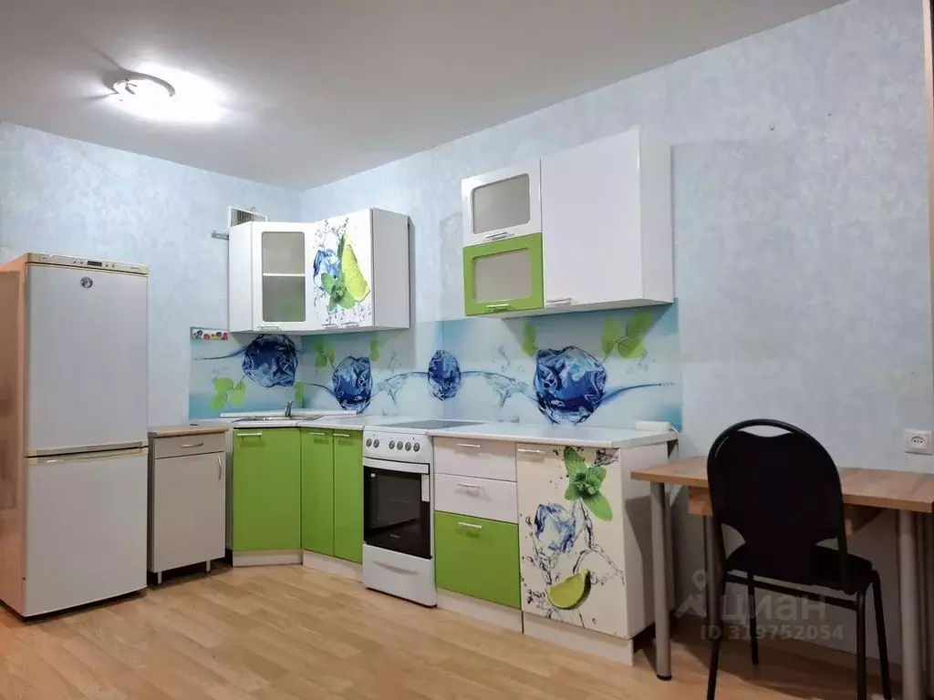 Студия Кировская область, Киров Луговой пер., 1 (27.0 м) - Фото 0