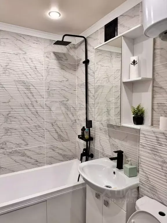 1-к кв. Башкортостан, Стерлитамак ул. Артема, 64 (37.8 м) - Фото 1