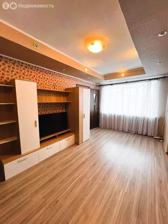 1-комнатная квартира: Кировск, улица Кирова, 43 (41.7 м) - Фото 1