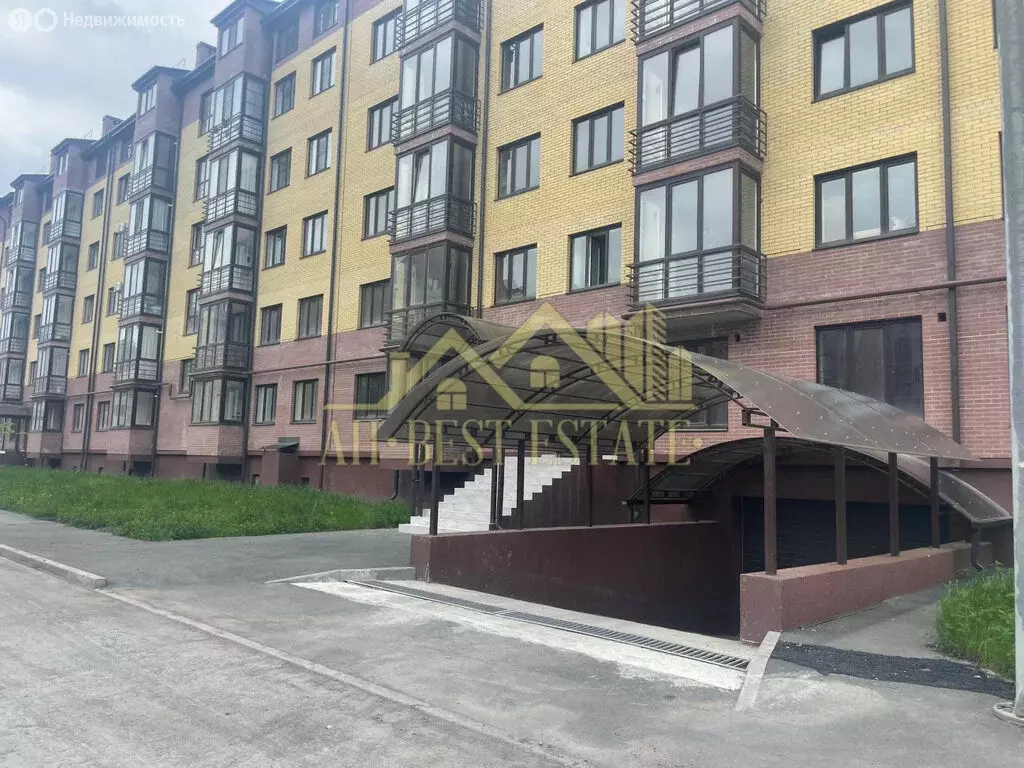 1-комнатная квартира: Владикавказ, улица Билара Кабалоева, 20 (43 м) - Фото 2