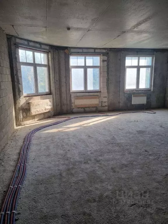 Квартира, 1 комната, 61 м - Фото 0