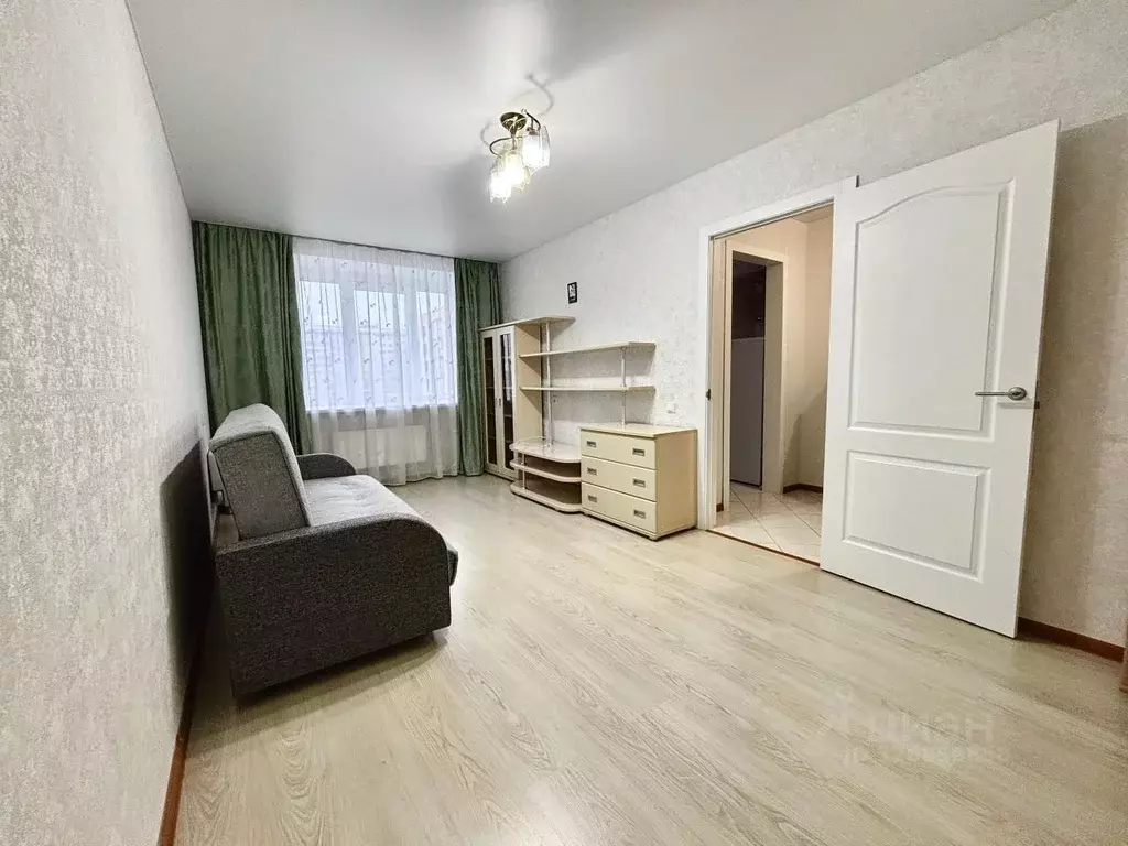 1-к кв. Кировская область, Киров Солнечная ул., 45 (32.0 м) - Фото 1